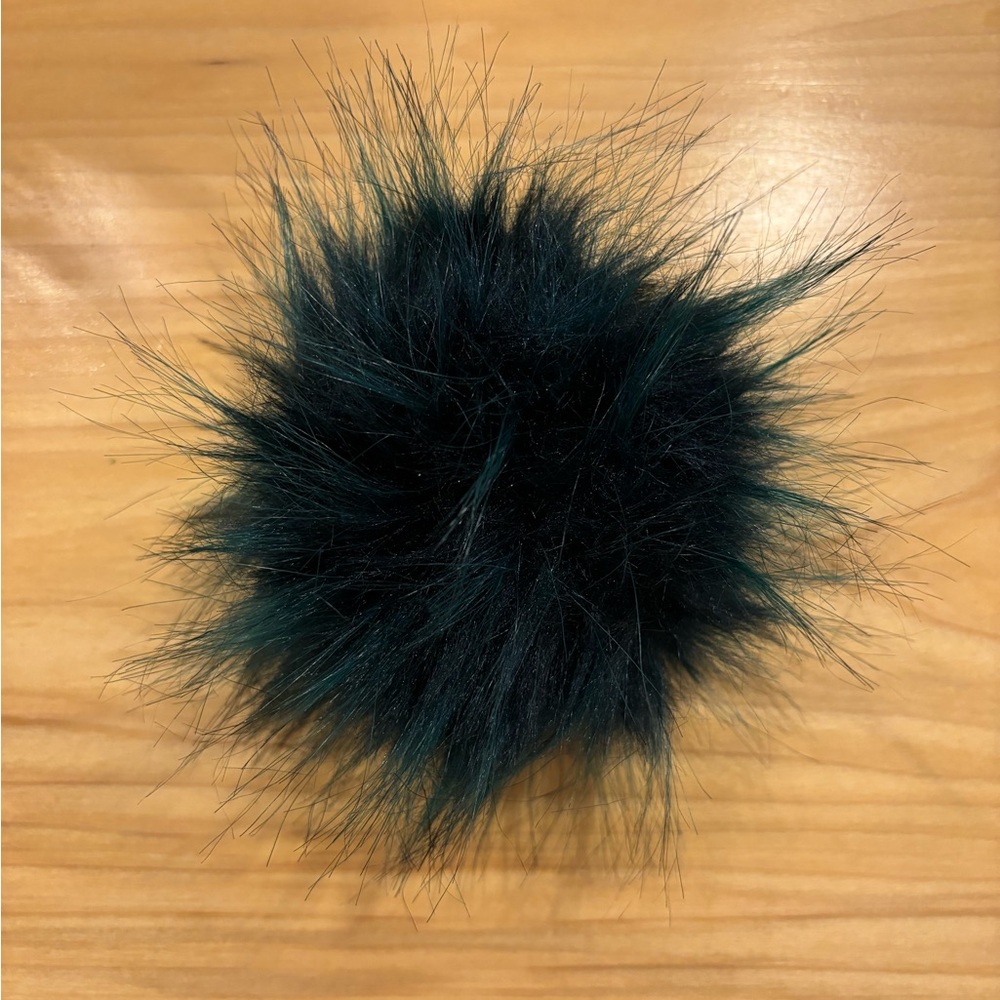 NWOT Pick-a-Pom Anthropologie